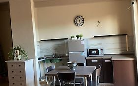 Carmen House2